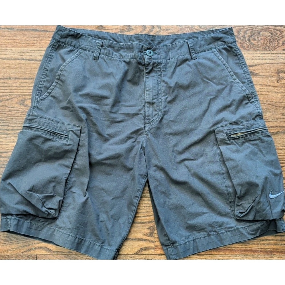 Nike Cargo Shorts 36 x 10" Gray Cotton Swoosh Zip Pockets Utility Y2K Skater
